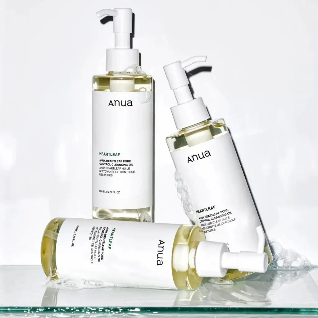 Anua Heartleaf Pore Control Cleansing Oil 200ml - Huile nettoyante vegan non comédogène - texture - Kbeauty Korean skincare Europe fast delivery - Skincare coréenne Skinorea shop Paris France livraison rapide - yesstyle