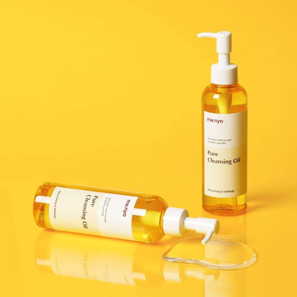 Ma:nyo Pure Cleansing Oil 200 ml - Nettoyant nourrissant et efficace contre le maquillage et les impuretés - texture - K-beauty soin cosmétique corée Skinorea shop France livraison rapide - yesstyle