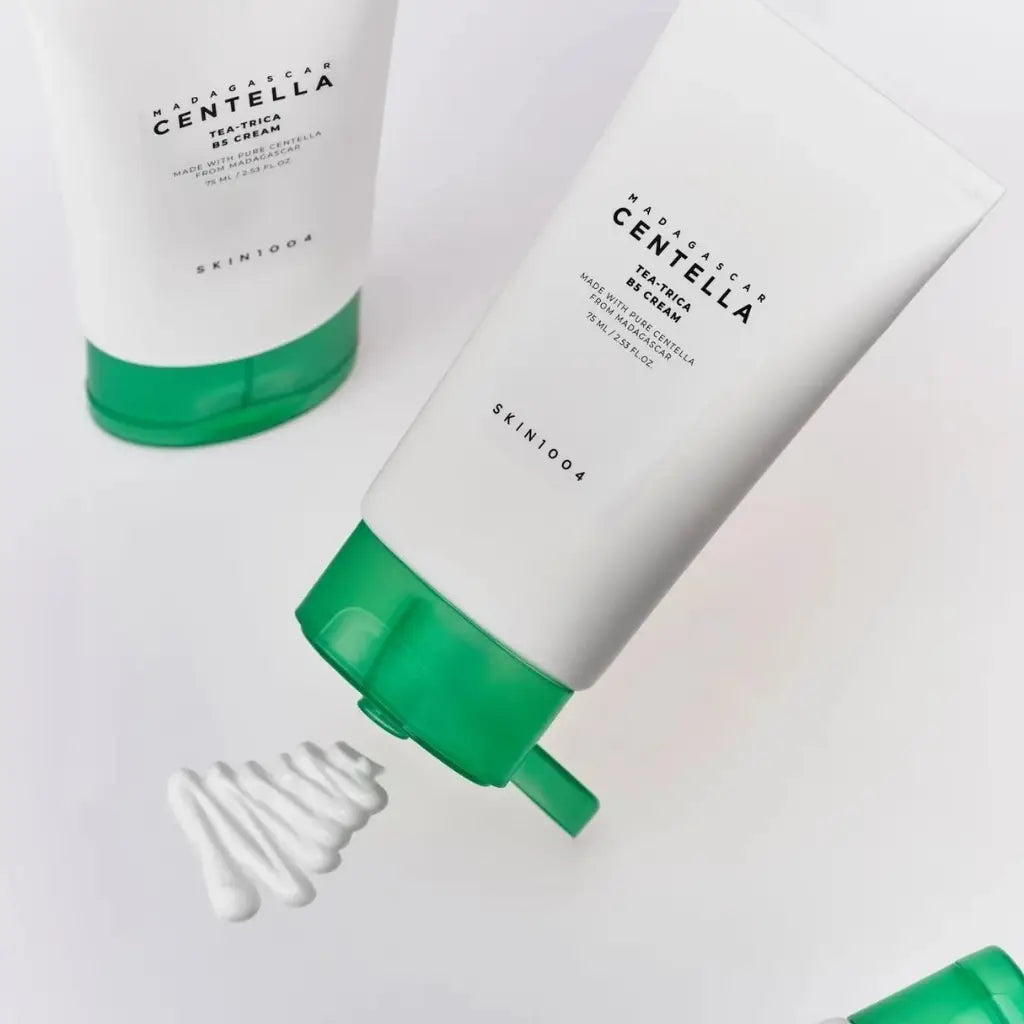SKIN1004 Tea-Trica B5 Cream 75ml - crème hydratante riche et apaisante à base d'arbre à thé - texture
