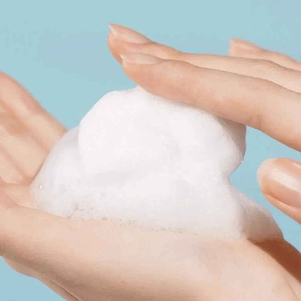 Torriden DIVE-IN Low Molecular Hyaluronic Acid Cleansing Foam - Nettoyant doux hydratant vegan - texture - K-beauty soin cosmétique corée Skinorea shop France livraison rapide - yesstyle