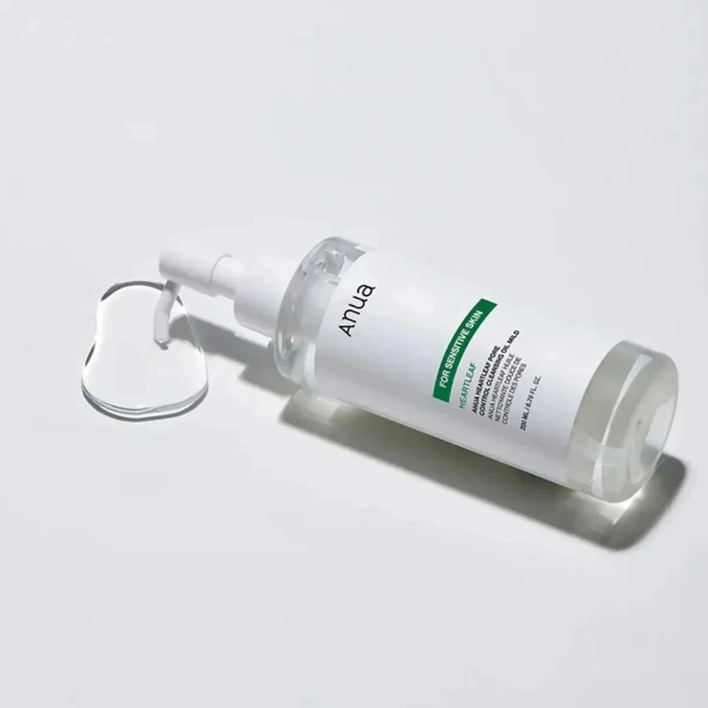 Anua Heartleaf Pore Cleansing Oil Mild 200ml - Vegan non-comedogenic lightweight, low-irritation oil cleanser - Kbeauty Korean Skinorea shop Europe fast delivery - skincare coréenne Skinorea shop France Paris livraison rapide - yesstyle