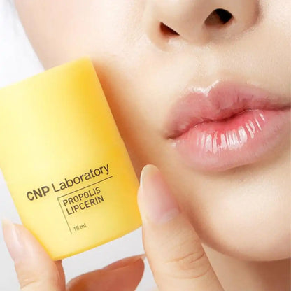 CNP Laboratory Propolis Lipcerin 15ml - Soin des lèvres hydratant en profondeur - Kbeauty skincare coréenne Skinorea shop Paris France livraison rapide - yesstyle